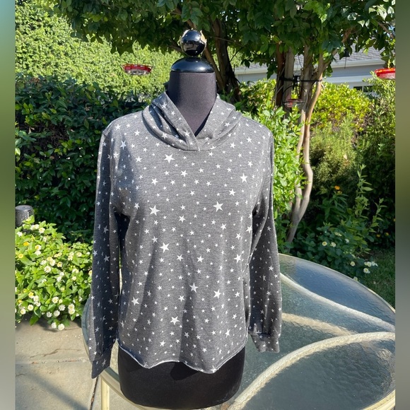Aqua Star Print Pullover Hoodie - size XS - Picture 1 of 4